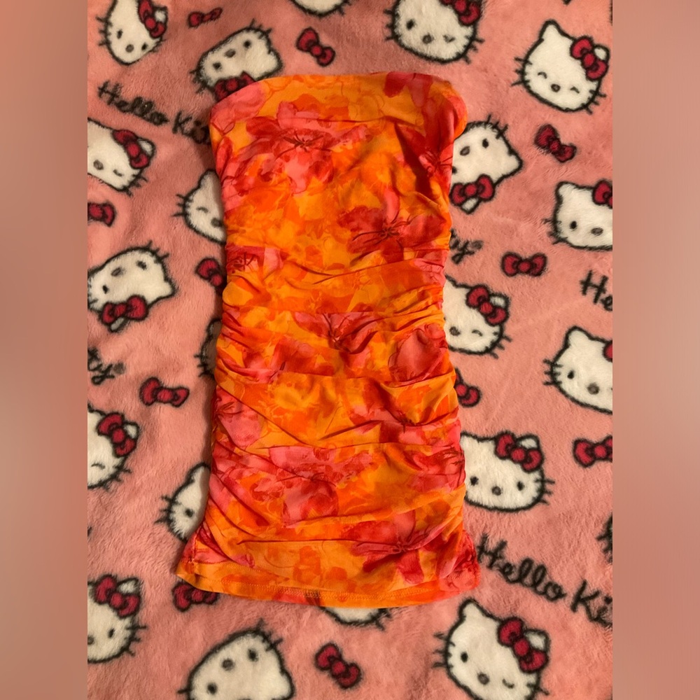 SÚPER CUTE RUSCHED BODY CON DRESS